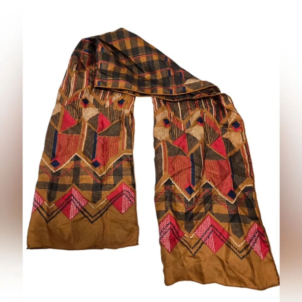 ECHO‎ SILK SCARF